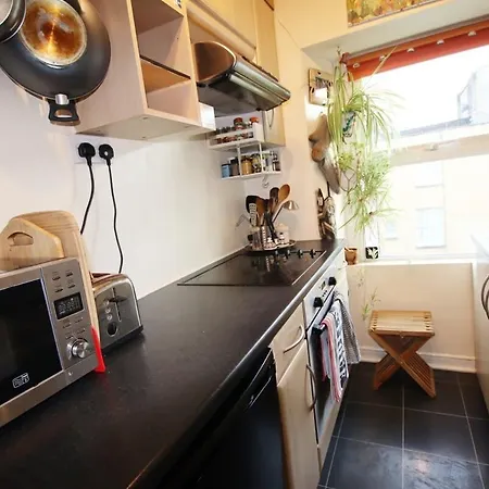 Apartamento Bright One Bed Flat Close To Bri & Bristol